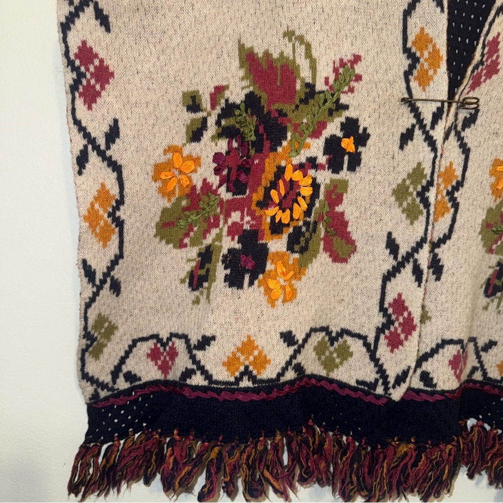 Anthropologie Angel of the North Wrap Shawl Floral Boho Embroidery - Picture 2 of 8